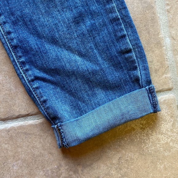 Signature by Levi Strauss & Co High Rise Ankle Skinny Jeans - Picture 5 of 6